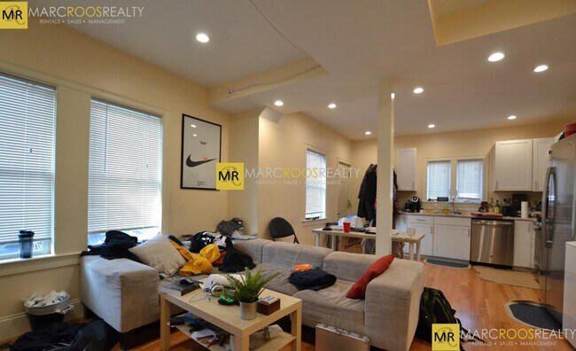 Building Photo - 5 Griggs Pl