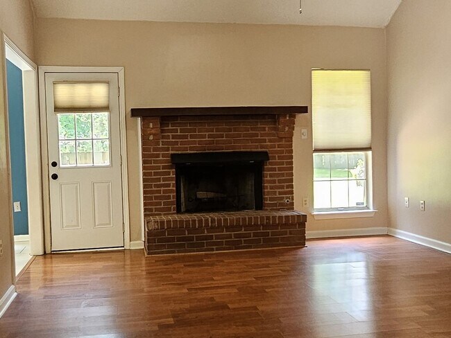 Building Photo - 124 Longleaf Circle, Pooler Ga