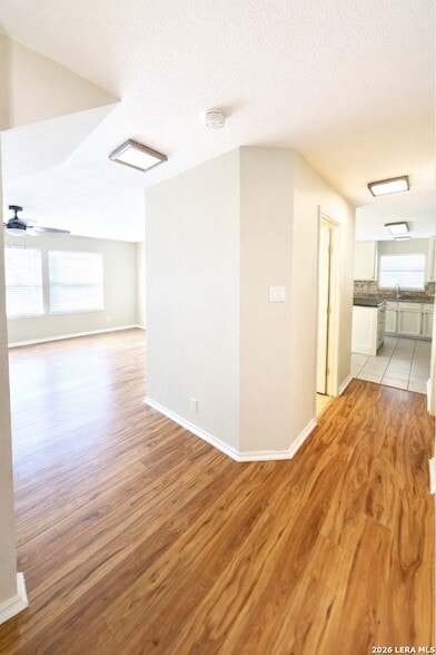 Foto del edificio - 5111 Stormy Dawn