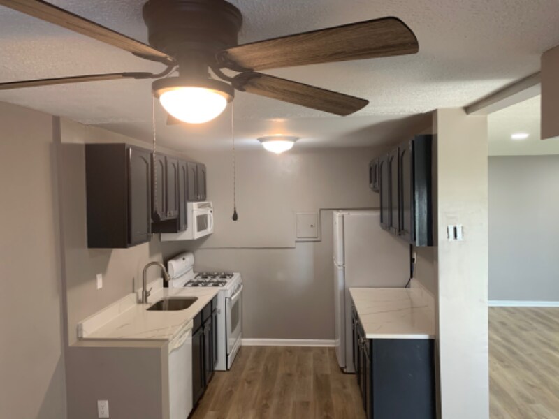 Foto principal - 3825 St Barnabas Rd