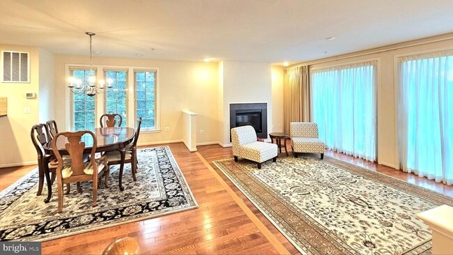 Foto del edificio - 3141 Blue Barn Way