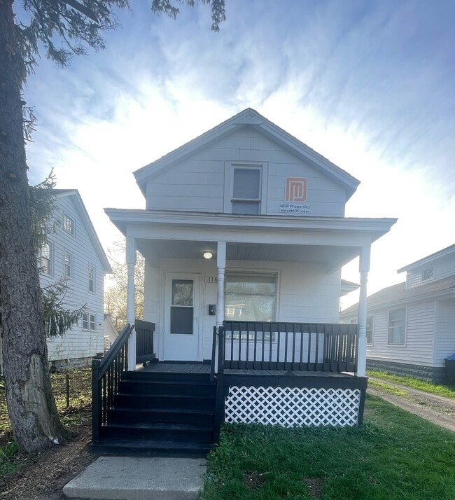 Building Photo - 116 S Hamilton St