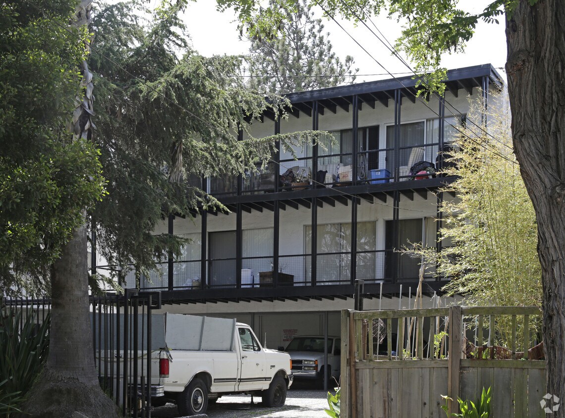 Foto del edificio - 1542-1548 Tyler St