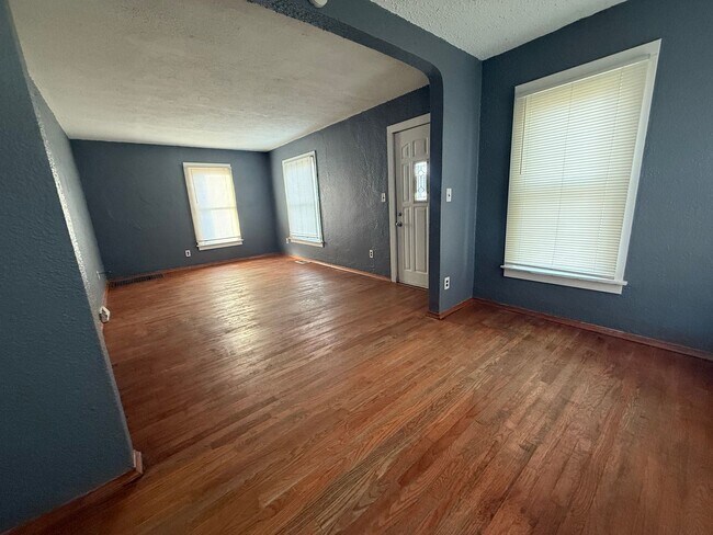 Foto del edificio - 2310 3rd St
