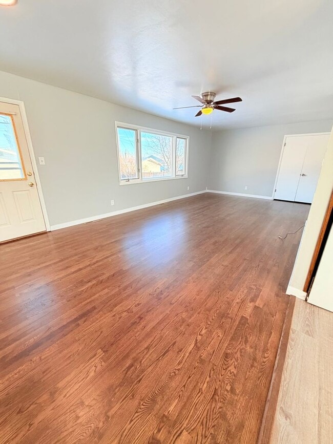 Foto del edificio - Beautiful Home 3 bed 2.0 baths