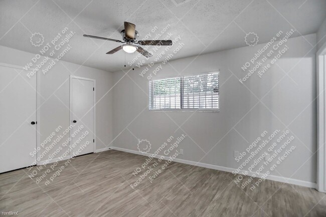 Building Photo - 2 br, 2 bath Duplex - 12621 Veterans Memor...
