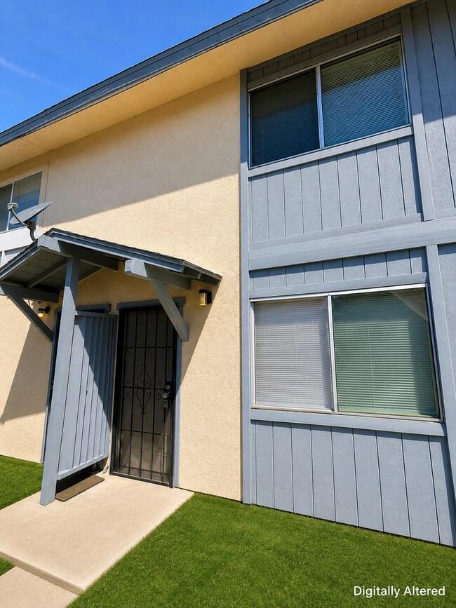 Building Photo - 542 D St