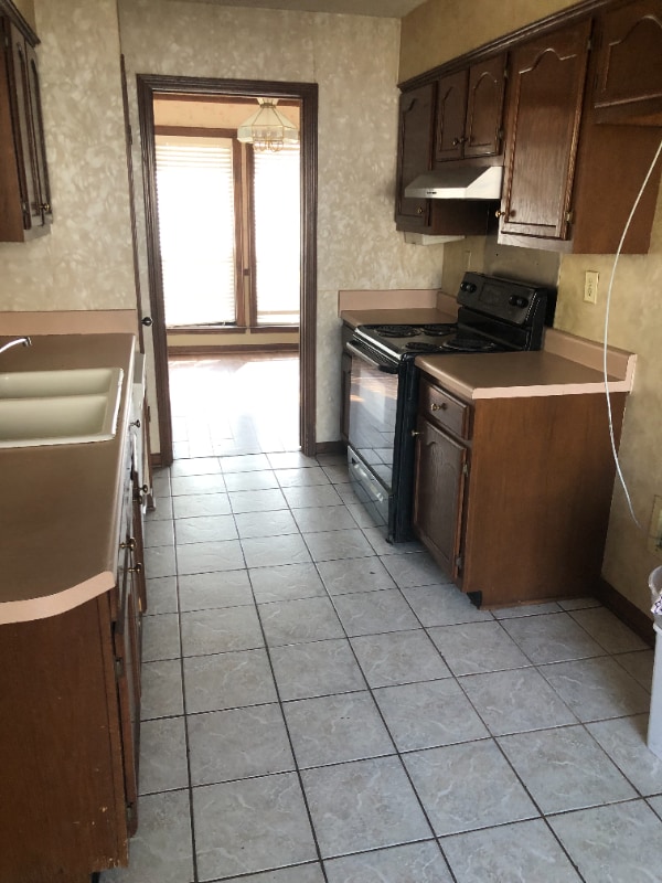 Building Photo - 7498 Wheatfield Dr