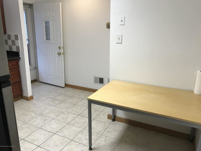 Foto del edificio - 82 Shale St