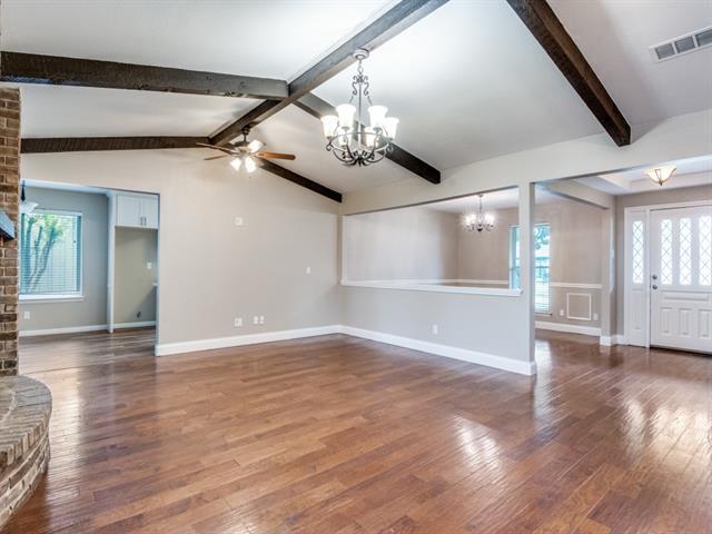 Foto del edificio - 3024 Stanford Dr