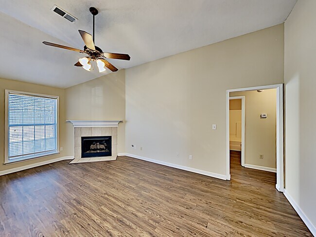 Foto del edificio - 1146 Red Fern Cir E