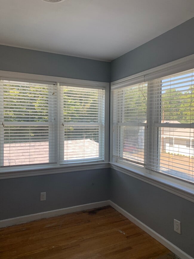 624 North 34th Street Unit Apartment 2, Paducah, KY 42001 Apartments