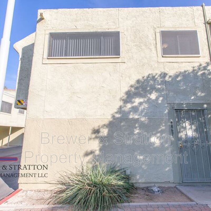 Primary Photo - 4867 W Palo Verde Dr