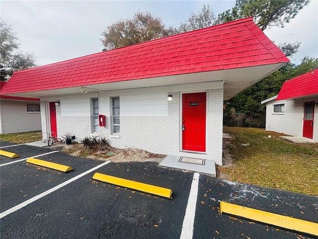 Building Photo - 1308 Lexington Ct