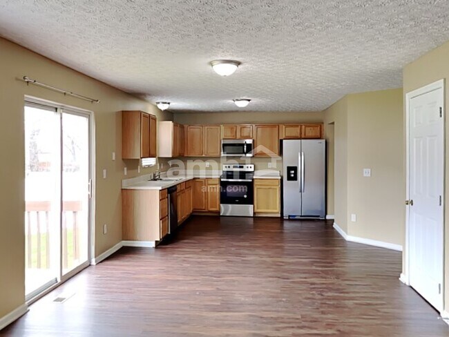 Building Photo - 7943 Chapel Stone Road