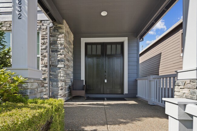 Foto del edificio - 5832 NW Bannister Dr