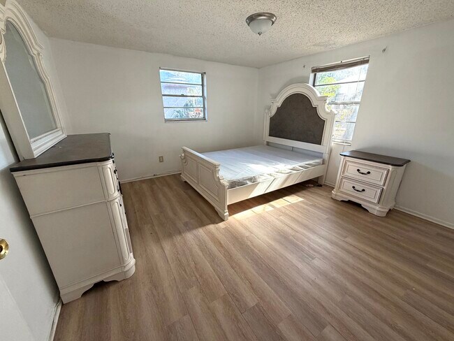 Foto del edificio - 2225 E 133rd Ave