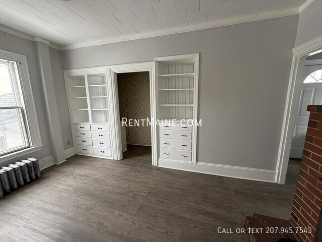 Foto del edificio - 120 Center St