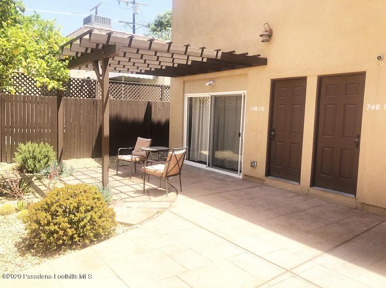 Foto principal - 748 N La Jolla Ave