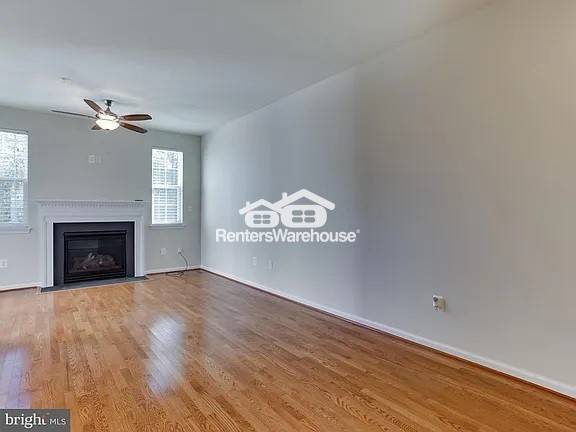 Building Photo - 7427 Macon Dr