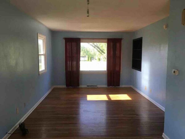 Building Photo - 11430 W SR 28