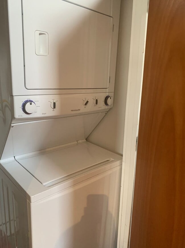 Photo - 1223 Bingham St Apartment