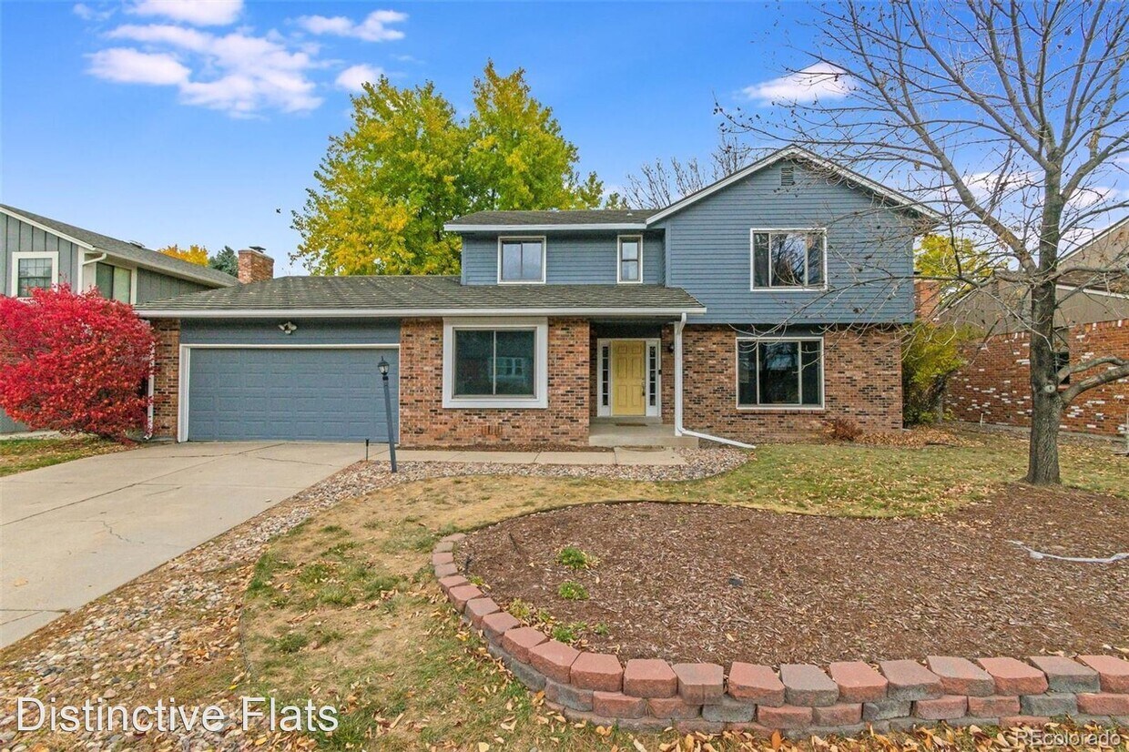 Primary Photo - 4 br, 3 bath House - 6172 S. Lima Way