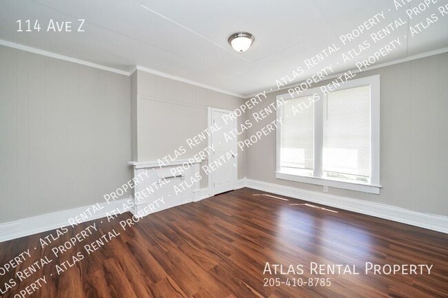 Building Photo - 114 Avenue Z
