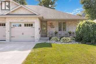 Building Photo - 207 Cassandra Blvd