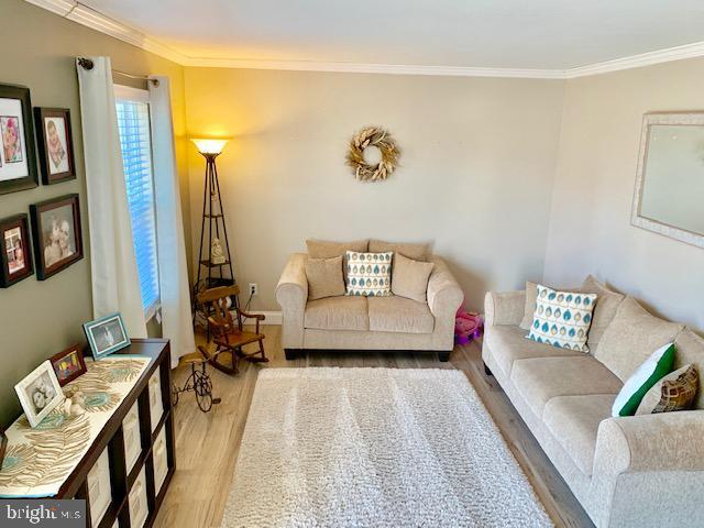 Foto del edificio - 2040 Aspen Ln