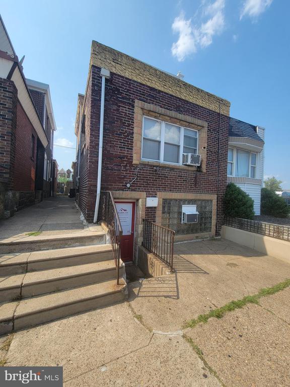 Building Photo - 7208 Torresdale Ave