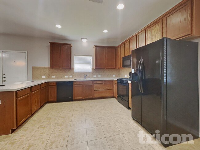Building Photo - 1015 Blair Field Ln
