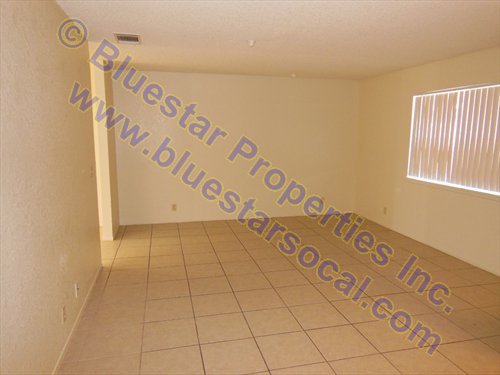 Building Photo - 15740 Sueno Ln