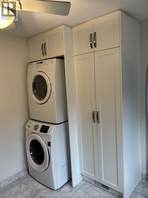 Building Photo - 3154 Regis Ave