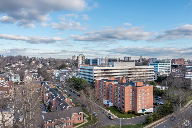 Aerial Photo - Edgewater Condominium