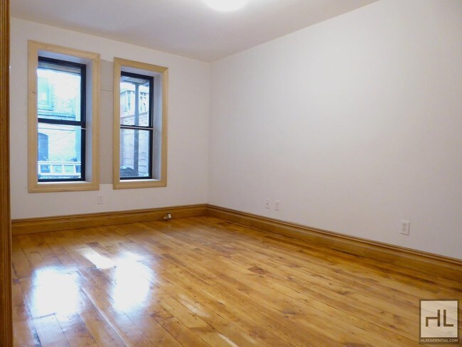 Foto del edificio - 351 4th St