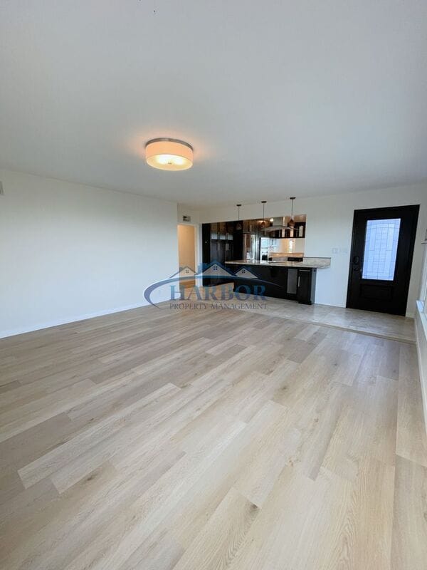 Building Photo - 23 Rockinghorse Rd