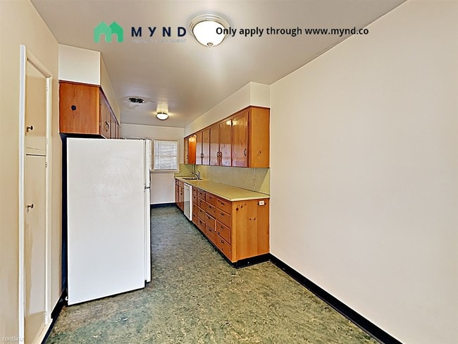 Building Photo - 2 br, 1 bath House - 4103 W Lincoln Ave