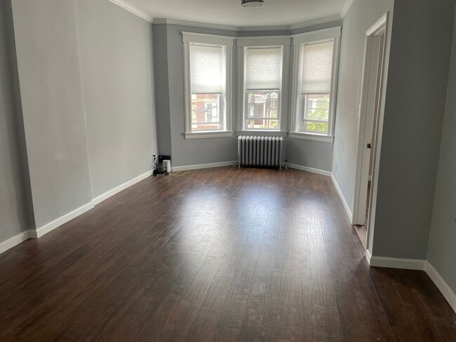 Building Photo - 48 65th St