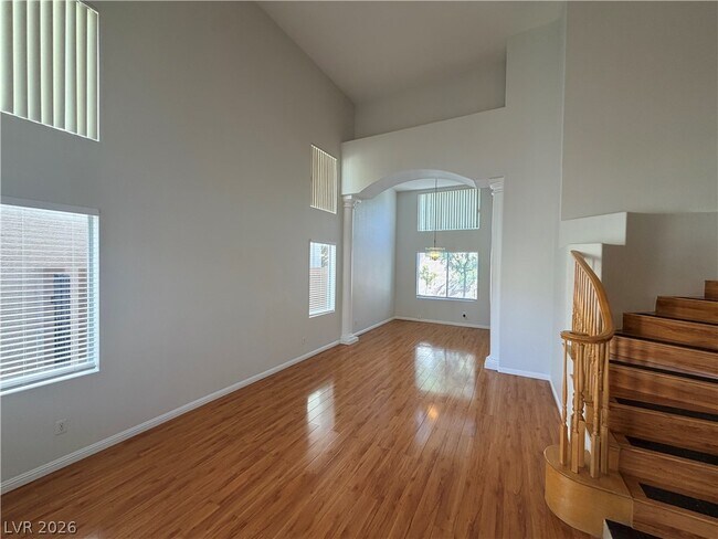 Foto del edificio - 9812 Antelope Canyon Ave