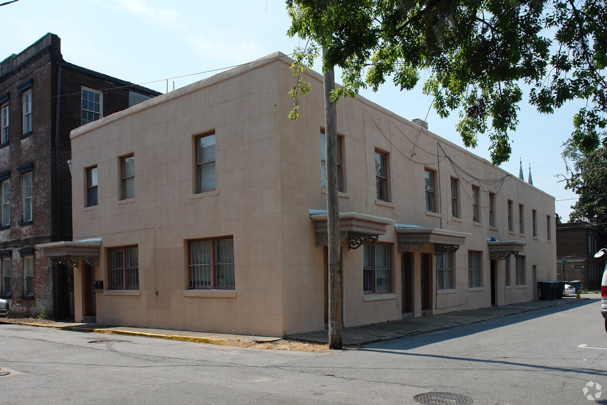 Foto del edificio - 217 Abercorn Ln