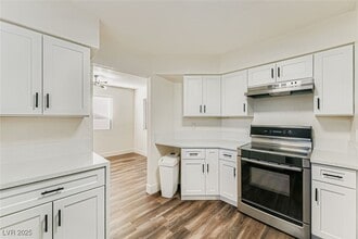 Building Photo - 3151 N Soaring Gulls Dr