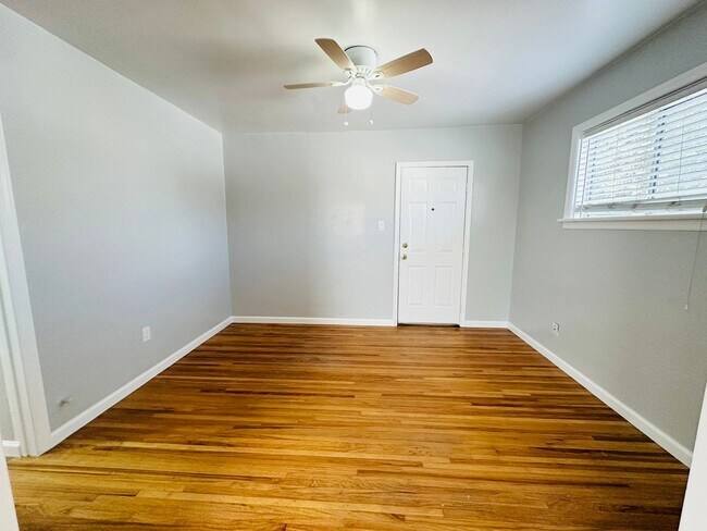 Foto del edificio - 7 E Clark St