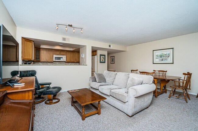 Foto del edificio - Carlsbad Coastal Retreat- Walking Distance...
