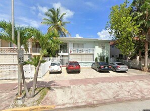 Building Photo - 543 Meridian Ave