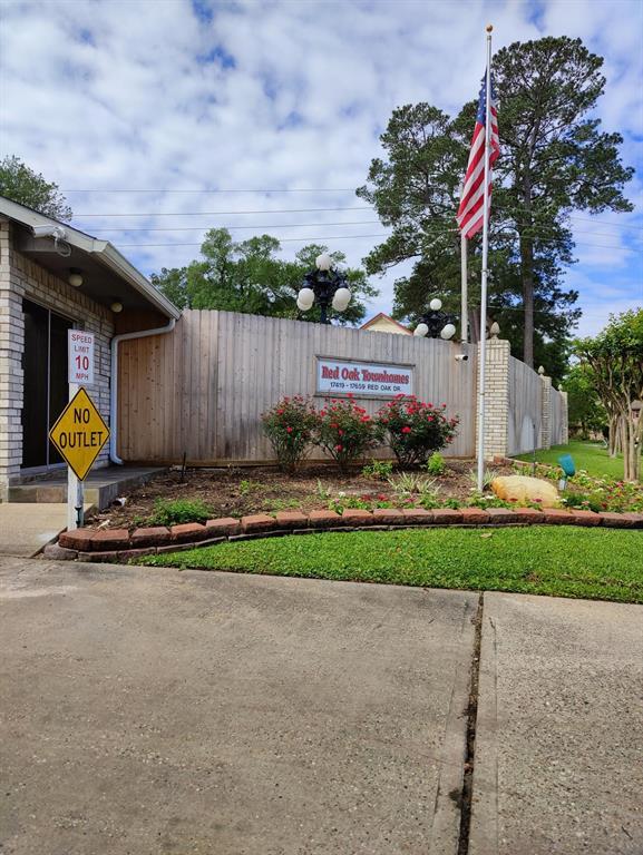 17423 Red Oak Dr Unit 7423, Houston, TX 77090 Condo for Rent in