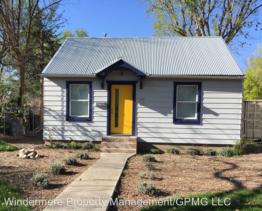 Primary Photo - 2 br, 1 bath House - 2610 Regan Ave