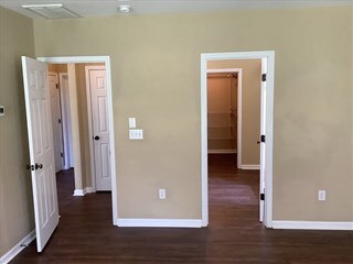 Foto del edificio - 174 Largess Ln
