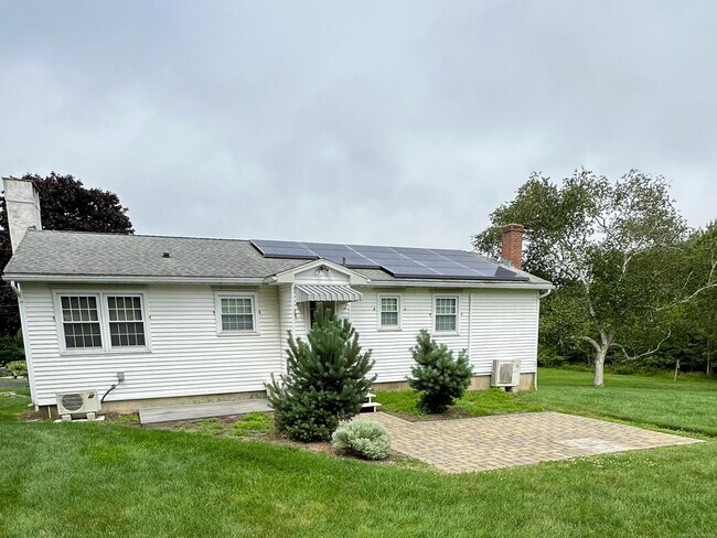 Building Photo - 33 Coburn Ave