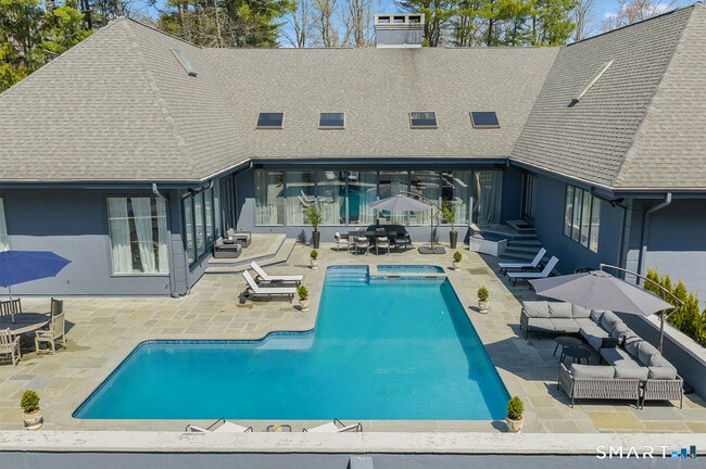 Building Photo - 294 E Middle Patent Rd